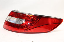 Load image into Gallery viewer, OUTER TAIL LIGHT LAMP Hyundai Azera 12 13 14 15 16 17 Right - 1363613
