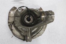 Load image into Gallery viewer, FRONT SPINDLE KNUCKLE Land Rover Evoque 12 13 14 15 AWD Right - 1364584
