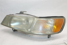 Load image into Gallery viewer, HEADLIGHT LAMP ASSEMBLY Honda Odyssey 99 00 01 02 03 04 Left - 1365059