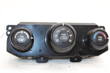 Load image into Gallery viewer, AC HEATER TEMP CONTROL Sportage 2005 05 06 07 08 09 - 1365376