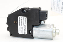 Load image into Gallery viewer, SUNROOF MOTOR Mercedes-Benz ML350 2006 06 - 1365863