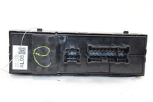 Load image into Gallery viewer, FRONT DOOR WINDOW SWITCH Subaru Legacy 2015 15 2016 16 - 1366501