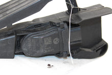 Load image into Gallery viewer, ELECTRONIC PEDAL ASSEMBLY BMW X5 2016 16 - 1367333
