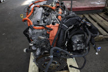 Load image into Gallery viewer, Engine Motor Toyota Rav4 2018 - 1367798