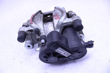 Load image into Gallery viewer, REAR BRAKE CALIPER Forester 2019 19 2020 20 2021 21 2022 22 Right - 1370359