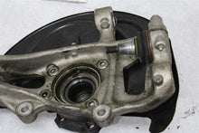 Load image into Gallery viewer, FRONT SPINDLE KNUCKLE Audi Q7 17 18 19 20 21 22 23 24 Left - 1370742