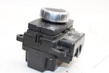 Load image into Gallery viewer, RADIO G55 G550 G63 Gl350 Gl450 Gl550 GL63 AMG ML350 ML450 ML550 14-16 - 1371000