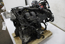 Load image into Gallery viewer, ENGINE MOTOR Land Rover Evoque 14 15 16 17 2.0L VIN G - 1372744