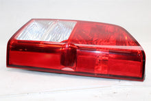 Load image into Gallery viewer, TAIL LIGHT LAMP ASSEMBLY Pathfinder 05 06 07 08 09 10 11 12 Right - 1373272