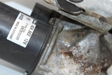 Load image into Gallery viewer, WIPER TRANSMISSION BMW 530i 535i 650i 525i 2004 04 2005 05 06 07 08 09 10 - 1373390