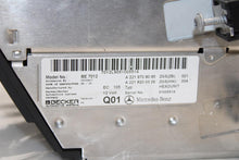 Load image into Gallery viewer, RADIO C230 C300 C350 C63 CL550 CL600 CL63 CL65 CLS550 CLS63 07-10 - 1374893