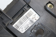 Load image into Gallery viewer, HEADLIGHT LAMP ASSEMBLY Audi Q7 10 11 12 13 14 Right - 1375866