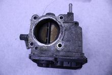 Load image into Gallery viewer, THROTTLE BODY Matrix Corolla 2009 09 2010 10 1.8L - 1376376