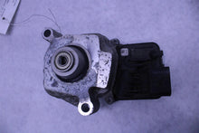 Load image into Gallery viewer, TRANSFER CASE ACTUATOR MOTOR 228I 320i 328D 328i 328I GT 335i 335i 10-17 - 1376694