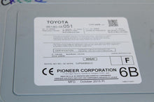 Load image into Gallery viewer, Radio Toyota Highlander 2015 - 1378521