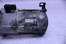 Load image into Gallery viewer, STARTER MOTOR Honda Civic CR-V 16 17 18 19 20 21 - 1379420