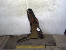 Load image into Gallery viewer, FRONT FENDER Toyota Highlander 14 15 16 17 18 19 Right - 1379894