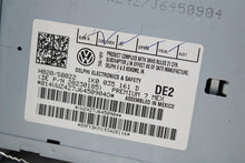 Load image into Gallery viewer, RADIO Volkswagen Golf Jetta 2010 10 2011 11 - 1380544