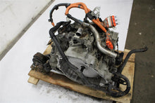 Load image into Gallery viewer, TRANSMISSION CT200H Prius Prius V 2010-2017 VIN DP/DU - 1380956
