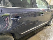 Load image into Gallery viewer, REAR DOOR Volvo S60 XC60 09 10 11 12 13 14 15 16 17 Right - 1387118