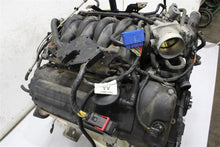 Load image into Gallery viewer, ENGINE LR3 Range Rover 2005 05 2006 06 2007 07 08 09 4.4L - 1388610