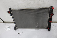 Load image into Gallery viewer, RADIATOR E250 Van C250 C300 C350 C63 CLS400 CLS550 CLS63 E250D 10-17 - 1390214