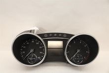 Load image into Gallery viewer, SPEEDOMETER CLUSTER Mercedes-Benz Gl320 Gl450 Gl550 2009 09 - 1392574