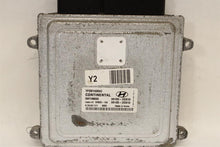 Load image into Gallery viewer, ECU ECM COMPUTER Hyundai Sonata 11 12 13 14 15 - 1393021