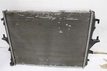 Load image into Gallery viewer, RADIATOR Audi Q7 09 10 11 12 13 14 15 - 1393677