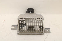 Load image into Gallery viewer, FUEL PUMP CONTROL MODULE COMPUTER Land Rover LR2 2013 13 - 1396208
