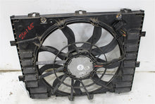 Load image into Gallery viewer, RADIATOR FAN ASSEMBLY Touareg 2011 11 2012 12 2013 13 2014 14 - 1396865