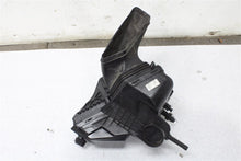 Load image into Gallery viewer, AIR CLEANER BOX Audi A4 A5 Q5 2009 09 2010 10 2011 11 2012 12 - 1396954