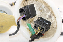 Load image into Gallery viewer, FUEL PUMP BMW 550i 550i Gt 650i 10 11 12 13 14 15 - 1397364