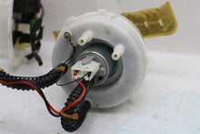 Load image into Gallery viewer, FUEL PUMP BMW 550i 550i Gt 650i 10 11 12 13 14 15 - 1397364
