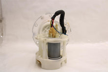 Load image into Gallery viewer, FUEL PUMP E250 Van C250 C300 C350 C63 CL550 CL600 CL63 CL65 11-16 - 1398675