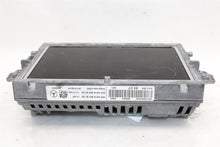 Load image into Gallery viewer, INFO SCREEN CLS550 CLS63 E300 E350 E400 E550 E63 GLK250 12-15 - 1398748