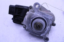 Load image into Gallery viewer, TRANSFER CASE ACTUATOR MOTOR 228I 320i 328D 328i 328I GT 335i 335i 10-17 - 1400770