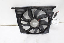 Load image into Gallery viewer, RADIATOR FAN ASSEMBLY 535i 535i Gt 640I 740i 740il Active 5 10-17 - 1400782