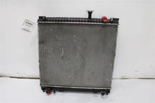 Load image into Gallery viewer, RADIATOR Nissan Titan QX56 Armada 2004 04 2005 05 2006 06 2007 07 08 09 10 - 12 - 1403287