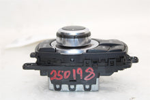 Load image into Gallery viewer, Radio BMW 528i 2012 - 1403912