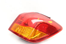 Load image into Gallery viewer, OUTER TAIL LIGHT LAMP Outlander 07 08 09 10 11 12 13 Right - 1405454