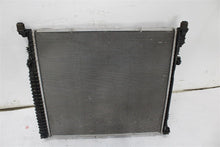 Load image into Gallery viewer, RADIATOR Gl350 Gl450 Gl550 GL63 AMG GLE350 GLE400 GLE43 GLE450 12-19 - 1406518