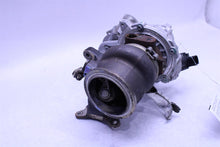 Load image into Gallery viewer, EXHAUST MANIFOLD A3 Golf Golf GTI 2015 15 2016 16 - 1410428