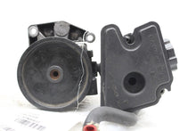 Load image into Gallery viewer, POWER STEERING PUMP C250 C300 C350 C63 E350 E550 E63 10-13 - 1415745