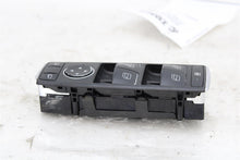 Load image into Gallery viewer, FRONT DOOR WINDOW SWITCH B250 CLA45 Gl350 Gl450 Gl550 GL63 13-20 Left - 1424125