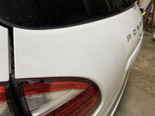 Load image into Gallery viewer, TRUNK LID Porsche Cayenne 2011 11 2012 12 2013 13 2014 14 - 1425499
