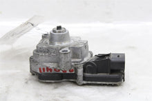 Load image into Gallery viewer, TRANSFER CASE ACTUATOR MOTOR 228I 320i 328D 328i 328I GT 335i 335i 10-17 - 1425572