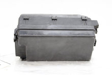 Load image into Gallery viewer, FUSE BOX E250 Van E300 E350 E400 E550 E63 15 16 17 - 1425717