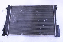 Load image into Gallery viewer, RADIATOR E250 Van C250 C300 C350 C63 CLS400 CLS550 CLS63 E250D 10-17 - 1425719