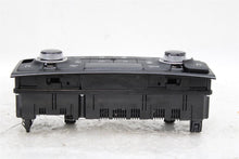 Load image into Gallery viewer, FRONT TEMPERATURE CONTROLS Audi A8 S8 11 12 13 14 - 1425911